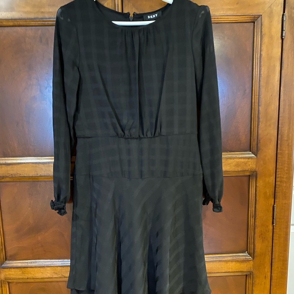 New DKNY Black dress size 6